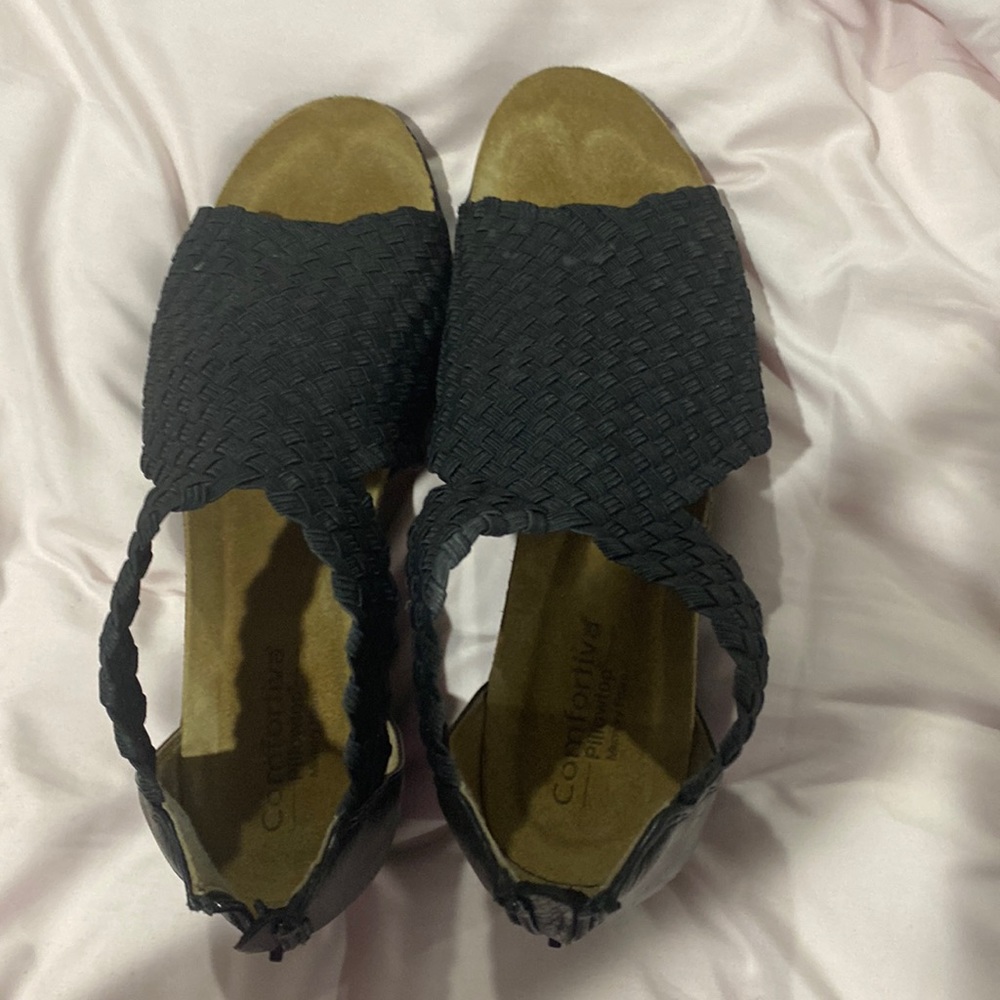 Comfortiva shoe size 9W like new